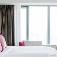 Отель Novotel Shanghai Atlantis комната для гостей