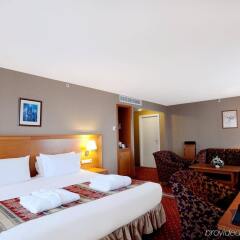Отель Crowne Plaza Vilnius Литва, Вильнюс - 5 отзывов об отеле, цены и фото номеров - забронировать отель Crowne Plaza Vilnius онлайн комната для гостей фото 5
