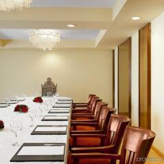 Отель Le Meridien Heliopolis