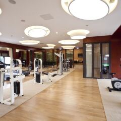 Central Hotel Jingmin фитнесс-зал