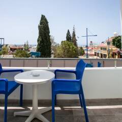 Отель Sea CleoNapa Hotel Кипр, Айя-Напа - отзывы, цены и фото номеров - забронировать отель Sea CleoNapa Hotel онлайн балкон