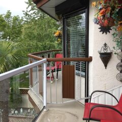 Отель Diana's Luxury Bed and Breakfast Канада, Ванкувер - отзывы, цены и фото номеров - забронировать отель Diana's Luxury Bed and Breakfast онлайн балкон
