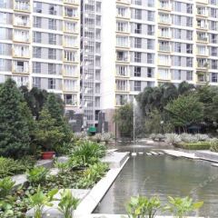 Апартаменты Bluesky Serviced Apartment Airport Plaza балкон
