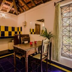 Отель OYO Home 19186 Antique 1BHK Гоа в номере