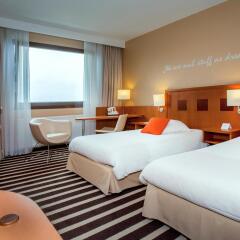 Отель Novotel Gdansk Marina комната для гостей
