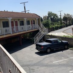 Отель Budget Inn Motel США, Сан-Габриел - отзывы, цены и фото номеров - забронировать отель Budget Inn Motel онлайн балкон