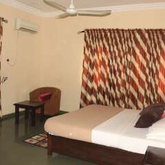 Отель Liz Ani Hotel Annex Нигерия, Калабар - отзывы, цены и фото номеров - забронировать отель Liz Ani Hotel Annex онлайн комната для гостей фото 2