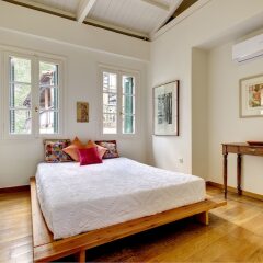 Отель Artistic neoclassical residence Греция, Афины - отзывы, цены и фото номеров - забронировать отель Artistic neoclassical residence онлайн комната для гостей