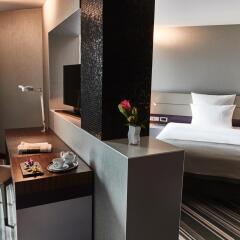 Steigenberger Airport Hotel комната для гостей