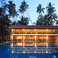 Отель Avani Bentota Resort Шри-Ланка, Бентота - 2 отзыва об отеле, цены и фото номеров - забронировать отель Avani Bentota Resort онлайн бассейн