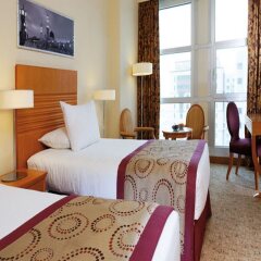 Anwar Al Madinah Movenpick Hotel комната для гостей фото 4