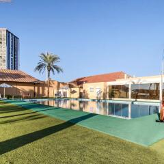 Отель Ras Al Khaimah Hotel ОАЭ, Рас-эль-Хайма - 2 отзыва об отеле, цены и фото номеров - забронировать отель Ras Al Khaimah Hotel онлайн спортивное сооружение