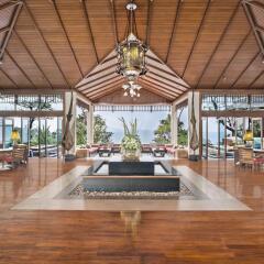 Отель InterContinental Pattaya Resort гостиничный бар фото 2