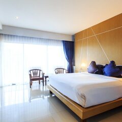 Отель Chaweng Cove Beach Resort Таиланд, Самуи - 5 отзывов об отеле, цены и фото номеров - забронировать отель Chaweng Cove Beach Resort онлайн комната для гостей фото 4
