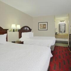 Отель The Varsity Inn США, Колумбус - отзывы, цены и фото номеров - забронировать отель The Varsity Inn онлайн комната для гостей фото 4