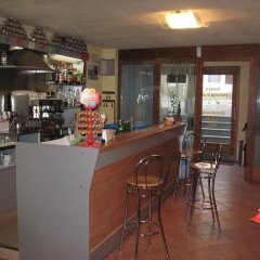 Отель Antica Osteria Pace Коллио гостиничный бар