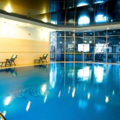 Гостиница Mandarin Hotel & Fitness Center Казахстан, Актау - отзывы, цены и фото номеров - забронировать гостиницу Mandarin Hotel & Fitness Center онлайн бассейн фото 2