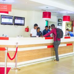 Отель Ibis Lagos Airport Нигерия, Лагос - отзывы, цены и фото номеров - забронировать отель Ibis Lagos Airport онлайн интерьер отеля фото 2