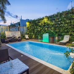 Paragon Saigon Hotel бассейн