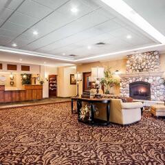 Отель Comfort Inn And Suites McMinnville интерьер отеля