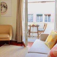 Отель Balcony and River View in Alfama Португалия, Лиссабон - отзывы, цены и фото номеров - забронировать отель Balcony and River View in Alfama онлайн комната для гостей фото 4