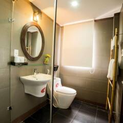 Отель Golden Peach Villa Hoi An ванная