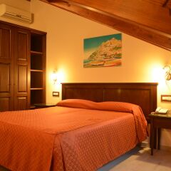 Hotel Due Torri Аджерола комната для гостей фото 4