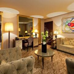 Отель Hôtel Barrière Le Fouquet's комната для гостей фото 6