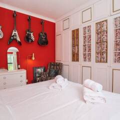 Отель Unique, Quirky 1 Bed in Belsize Park детские мероприятия