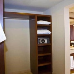 Отель Ocean-view Villa in Cabo San Lucas, 3 Bedroom Педрегал сейф в номере