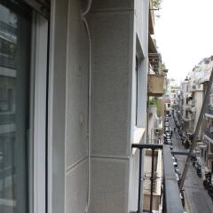 Апартаменты Cheery Apartment in the Center of Athens балкон