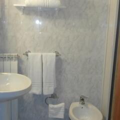 Отель Bed & Breakfast La Pace Ареццо ванная
