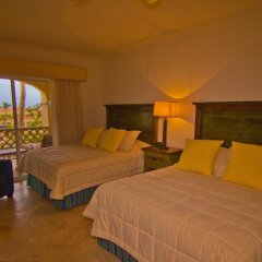 Отель Las Mananitas LM F4205 2 Bedroom Condo By Seaside Los Cabos комната для гостей
