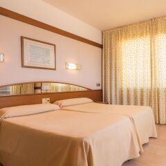 Отель H·TOP Royal Sun комната для гостей фото 5