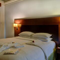 Al Khoory Hotel Apartments комната для гостей