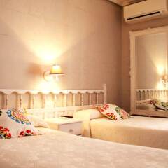 Отель Hostal Los Molinos детские мероприятия