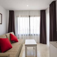 Апартаменты Ibiza Heaven Apartments комната для гостей фото 3