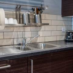 Отель Lovely 2 Bed Flat - Airport/piccadilly Friendly в номере