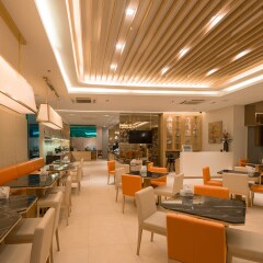 Отель Cnc Residence Бангкок гостиничный бар