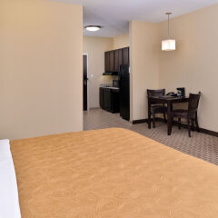 Отель Mainstay Suites Meridian комната для гостей