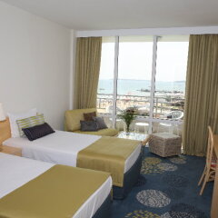 Hotel Globus - Half Board комната для гостей фото 5