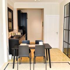 Отель Brand-new Modern Flat in Central Athens в номере