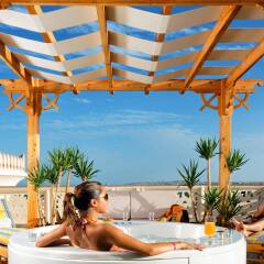 Отель Albatros Palace Resort бассейн