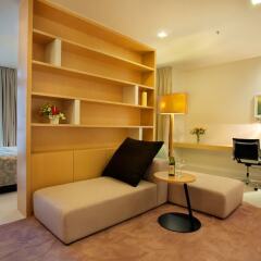 Отель PARKROYAL Serviced Suites Kuala Lumpur Малайзия, Куала-Лумпур - 1 отзыв об отеле, цены и фото номеров - забронировать отель PARKROYAL Serviced Suites Kuala Lumpur онлайн развлечения
