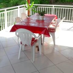 House With 2 Bedrooms in Vieux- Habitants, With Wonderful sea View, Furnished Garden and Wifi - 2 km From the Beach in Pointe-Noire, France from 222$, photos, reviews - zenhotels.com balcony