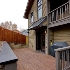 Отель 1475 Park Avenue Private Home By Alpine Ski Properties