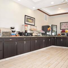 Отель Best Western Port Columbus США, Колумбус - отзывы, цены и фото номеров - забронировать отель Best Western Port Columbus онлайн питание