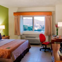 Отель Comfort Inn Puerto Vallarta Пуэрто-Вальярта комната для гостей фото 2