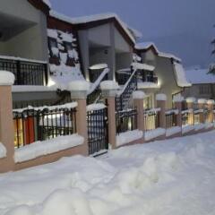 Hotel Emmar Ардино парковка