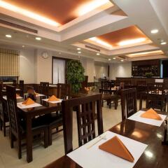 Отель Avalon Courtyard Residence Suites питание